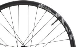 E-thirteen Espec Race Carbon Enduro Boost 27,5" Laufradsatz -Fahrradgeschäft 381600